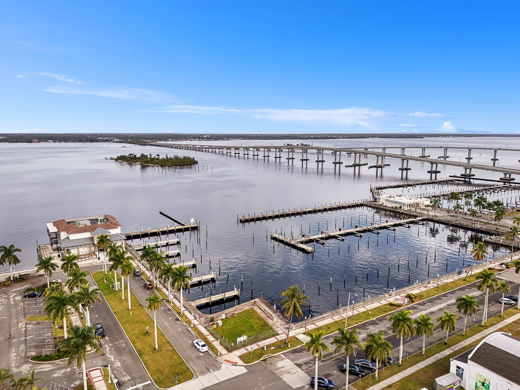 Fort Myers, Fort Myers, Florida, aerial