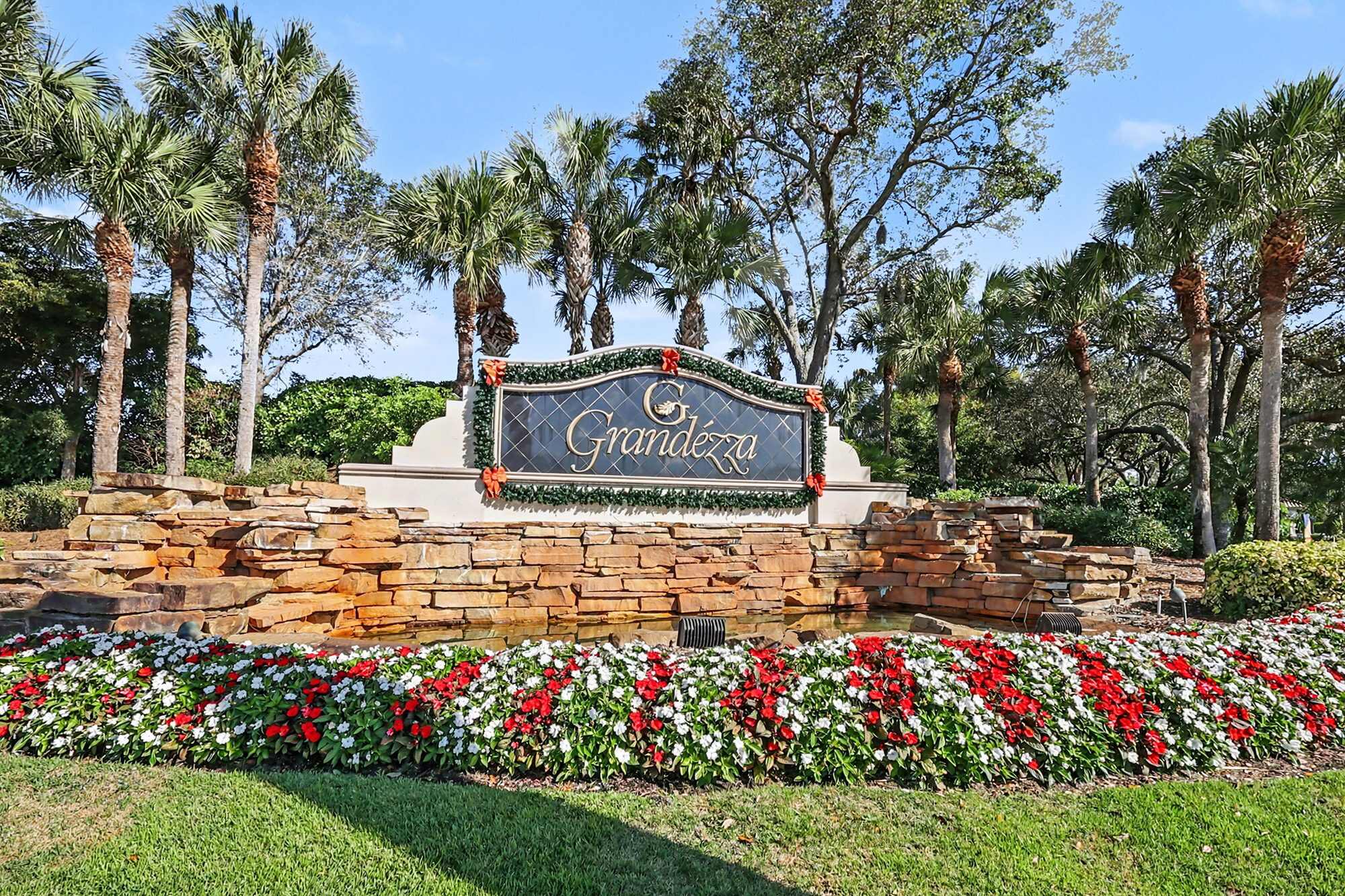 Grandezza, Estero, Florida