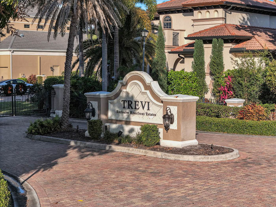 Trevi, Fort Myers, Florida, aerial