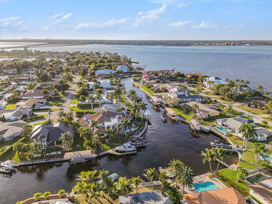 Trevi, Fort Myers, Florida, aerial